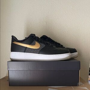 Nike Men's Air Force 1 ‘07 PRM
